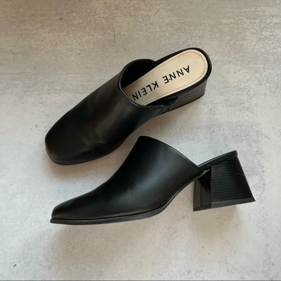 Anne klein deals mules shoes